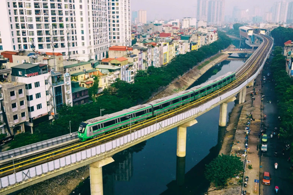 Hà Nội miễn phí vé giao thông công cộng dịp Tết Nguyên đán Bính Ngọ